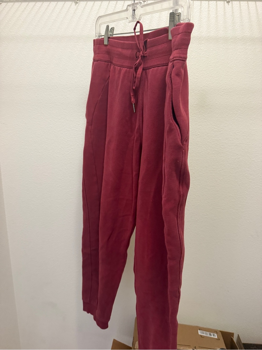 lululemon athletica Women's Maroon Drawstring Joggers